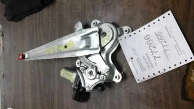 06 07 08 09 10 11 12 TOYOTA YARIS R. RE WINDOW REGULATOR SDN ELECTRIC 62860 Foto 1 de 3