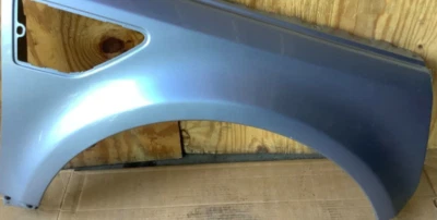 LAND ROVER 2010-2014 LR2 L359 GUARDABARROS DELANTERO DERECHO CUBIERTA AZUL CLARO Foto 1 de 4