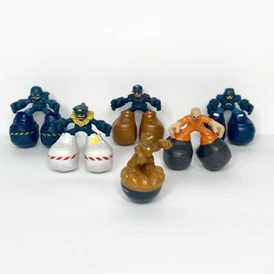 Mattel Matchbox Big Boots 1,75" Actionfiguren 5 Männer plus Wolf - Bild 1 von 2