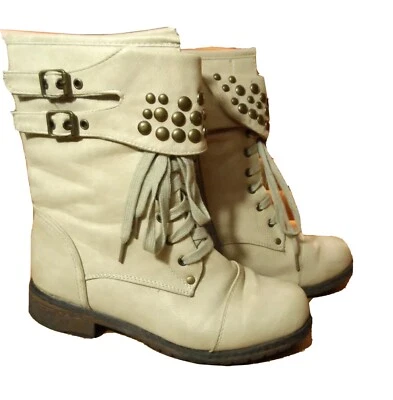 WILD DIVA LOUNGE Studded Biker Boots women 7 Beige Tan Lace & Zip Punk Gothic - Imagem 1 de 4