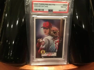 Topps Project 70 Shohei Ohtani Angels 2021 de Alex Pardee #566 PSA casi nuevo-como nuevo 8 - Imagen 1 de 6
