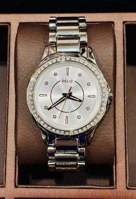 НОВЫЕ женские часы Relic от Fossil серебристые ZR12115 100 футов водостойкие - Изображение 1 из 4