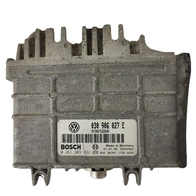 VW LUPO POLO AROSA ECU / 030906027E / 0261203932 / BOSCH - Immagine 1 di 3
