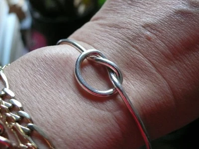 Vintage Georg Jensen Danish Silver Love Knot Bangle - Image 1 of 4