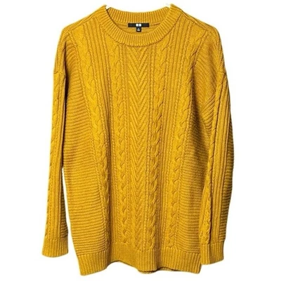 Suéter Uniqlo tejido con cable cuello redondo en amarillo mostaza - M Foto 1 de 4