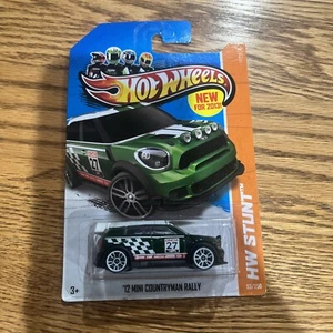 Hot Wheels HW Stunt '12 Mini Countryman Rally 93/250 2012 New - Picture 1 of 2