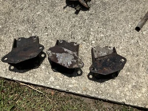 JaJaguar XKE Etype V12 Original Engine Mounts. Stored for Years. Each each - Picture 1 of 4