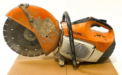Sierra de corte de hormigón asistida por agua de 14"" a gas STIHL TS420 con hoja de 14" Foto 1 de 4