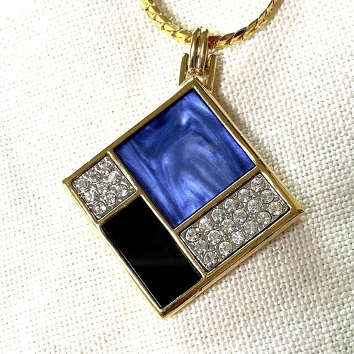 SAINT LAURENT (YSL) Collana Yves Saint Laurent mai usata