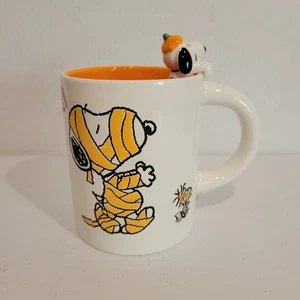 Taza de café de Halloween de 2 caras Peanuts Snoopy & Woodstock Mummy - Nueva - Imagen 1 de 7