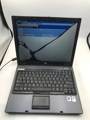 HP Compaq nc6220 Intel Pentium M 14" Laptop -Boots BIOS/ Screen Damage- MZ - Image 1 of 4