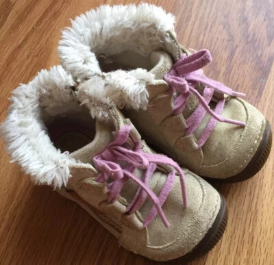 Botas da moda meninas criança Stride Rite inverno SRT princesa do gelo com zíper tamanho 6M - Imagem 1 de 4