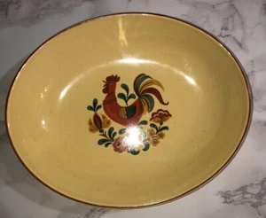 Taylor, Smith & Taylor Reveille Rooster Oval Vegetable Bow/Great Colorsl - Imagen 1 de 2