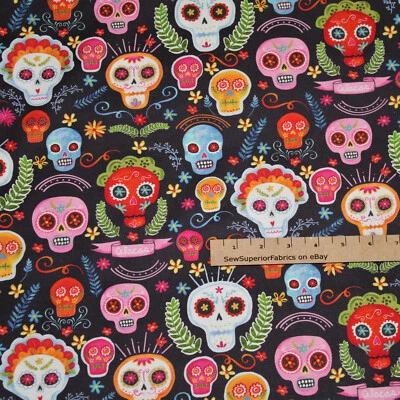 Tela de algodón de Halloween calaveras de azúcar carbón día de los muertos 1/2 yarda #CX9423 Foto 1 de 3