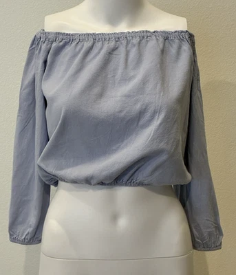 Top Brandy Melville Recortado Hombro Descubierto Manga Larga S Azul Campesino Boho Country Foto 1 de 4
