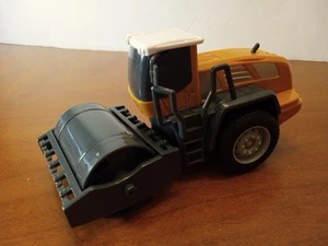 6 Zoll Kunststoff Spielzeug Roller Packer - Bild 1 von 5