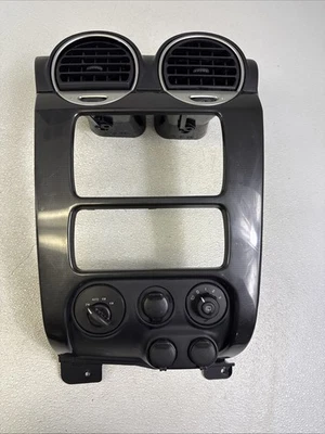 02-09 GMC Envoy Tablero Borde Radio Calentador Climatizador Ventilación OEM 15115675 Foto 1 de 4