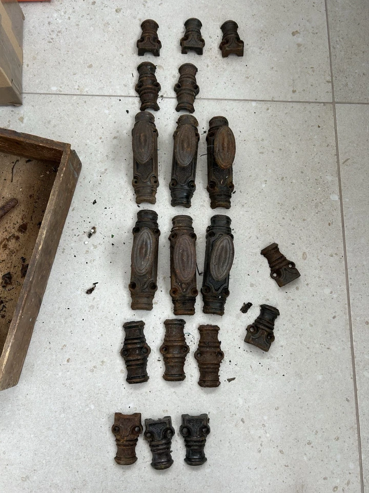 LOT DE CRÉMONES ANCIENNES  - Photo 1/4