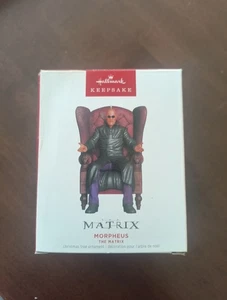 Hallmark Andenken Weihnachtsschmuck 2023 The Matrix Morpheus sitzend auf einem Stuhl - Bild 1 von 6