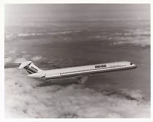Vintage McDonnell Douglas originale 8x10 bianco e nero foto MD-82 aereo raro! - Foto 1 di 1