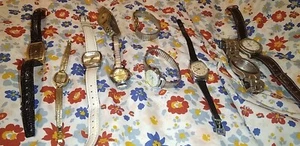 Vintage Watch Group Lot Of 10 Men's & Women's Timex Carriage Calvin Hill - Picture 1 of 15