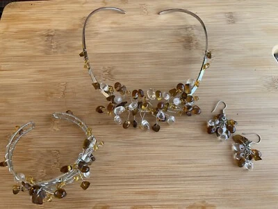 Juego de brazaletes y pendientes para ojos de tigre a juego Foto 1 de 4