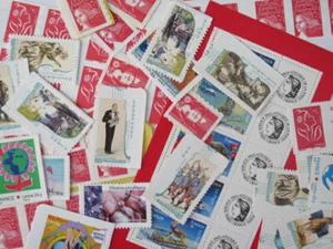500 TIMBRES VALEUR PERMANENTE POUR AFFRANCHISSEMENT FACIALE 715€ FACTURE - Foto 1 di 1