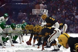 Philadelphia Eagles at Pittsburgh Steelers - December 11/1960 PRINT 5 sizes - Picture 1 of 1