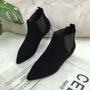 black pointed flat boots