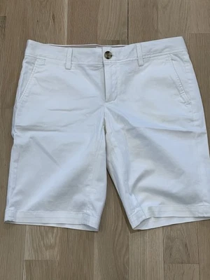 Shorts chino branco elástico cintura alta feminino Banana Republic tamanho 8 - Imagem 1 de 4