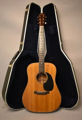 1948 Martin D-18 Dreadnought Natural w/HSC - Image 1 of 4