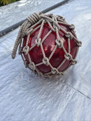 Flutuadores de peixe de vidro japonês - Vermelho rubi - Médio - Imagem 1 de 4