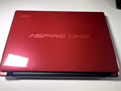 Acer Aspire One 756-B847, Mini Laptop 11,6 Zoll, Windows 10, 300Gb,  - Bild 1 von 4