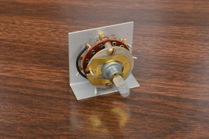 COLLINS S-Line PART: POWER OFF ON STBY SWITCH 75S-1 75S-2 - Zdjęcie 1 z 2