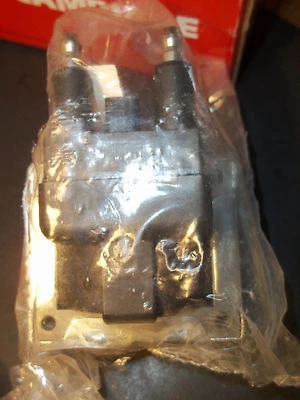 Bobina de encendido Cambiare VE520090 para Renault Megane 2.0 cupé 1996-1997 Foto 1 de 4