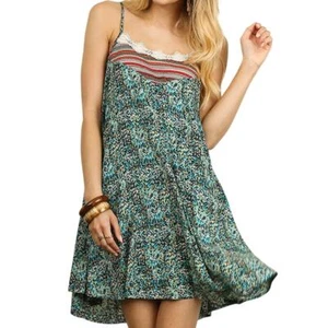 Umgee Kleid Gr. M Blumen Grün Landhaus Spitze Rücken Tank Tunika Etuikleid Damen Neu - Bild 1 von 4