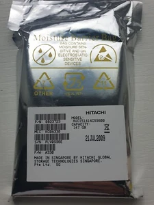 New Hitachi HUC151414CSS600 147GB SAS 2.5" Hard Drive P/N: 0B23723 F/W A330 - Picture 1 of 1