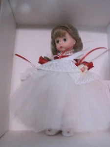 Madame Alexander 8" My Valentine Doll - Picture 1 of 3