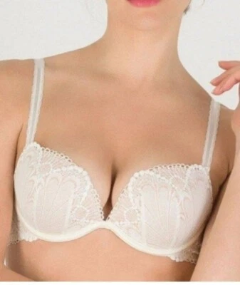 Sujetador push-up efecto completo Wonderbra refinado glamour 32D blanco W03XH multidireccional Foto 1 de 4