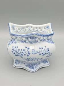 Chinesische blau & weiß geriffelte Vollspitze Zuckerdose Schale - Bild 1 von 8