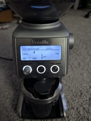 Molinillo de granos de café inteligente Breville BCG820BSS - acero inoxidable cepillado Foto 1 de 4