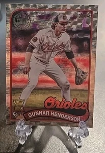 2024 Topps #89B2-10 Gunnar Henderson 1989 Topps Baseball 35th Anniversary Foil - Bild 1 von 2