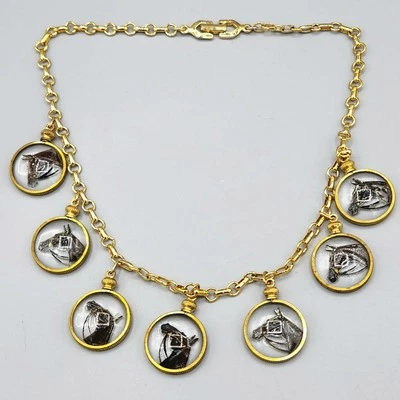 Collar de cadena Essex Goofus de vidrio reutilizado cabeza de caballo tono dorado 16" Foto 1 de 4