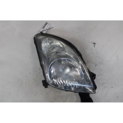 PROIETTORE DX PER SUZUKI SWIFT (05-10) 1.3 16V DDIS 2WD BER. 5P/D/1248CC 2005 - Immagine 1 di 4