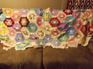 Vintage Grandmother's Flower Garden Quilt Hand Pieced beautiful top - Picture 1 of 4