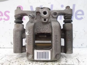 BREMSSATTEL & TRÄGER HINTEN FÜR PEUGEOT 3008 ACTIVE 1.2 BENZIN 2017> - Bild 1 von 9