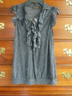 Blusa sin mangas The Limited gris tonal cachemir con volantes centrales delanteros - pequeña Foto 1 de 4