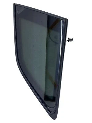 2017-2019 AUDI Q7 4MB OEM RH RIGHT REAR QUARTER PANEL GLASS WINDOW 4M0845298C - Image 1 of 4