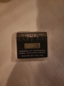 New In Package Mary Kay Mineral Eye Color Ivy Garden 013062 - Picture 1 of 4