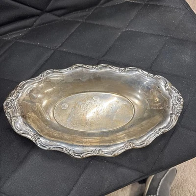 Bandeja de pan vintage de plata de ley de Reed & Barton Foto 1 de 4